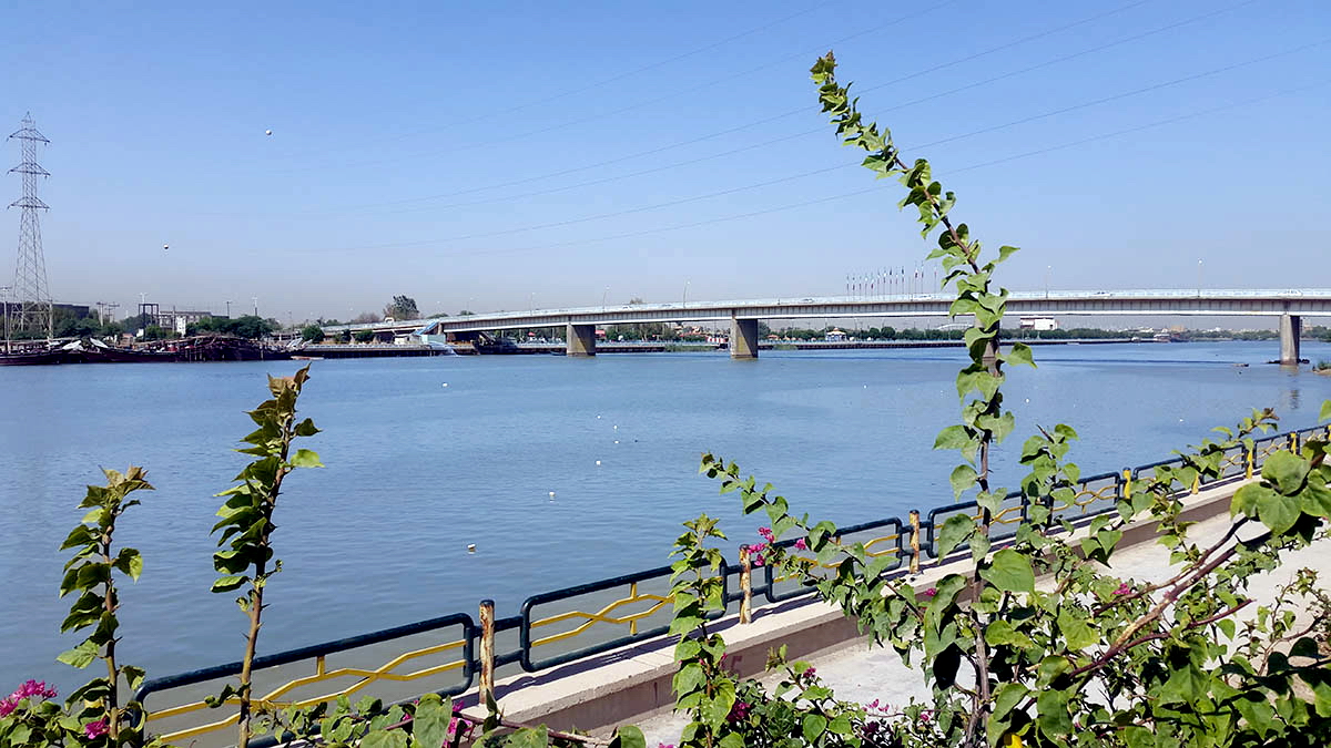 Khoramshahr Bridge